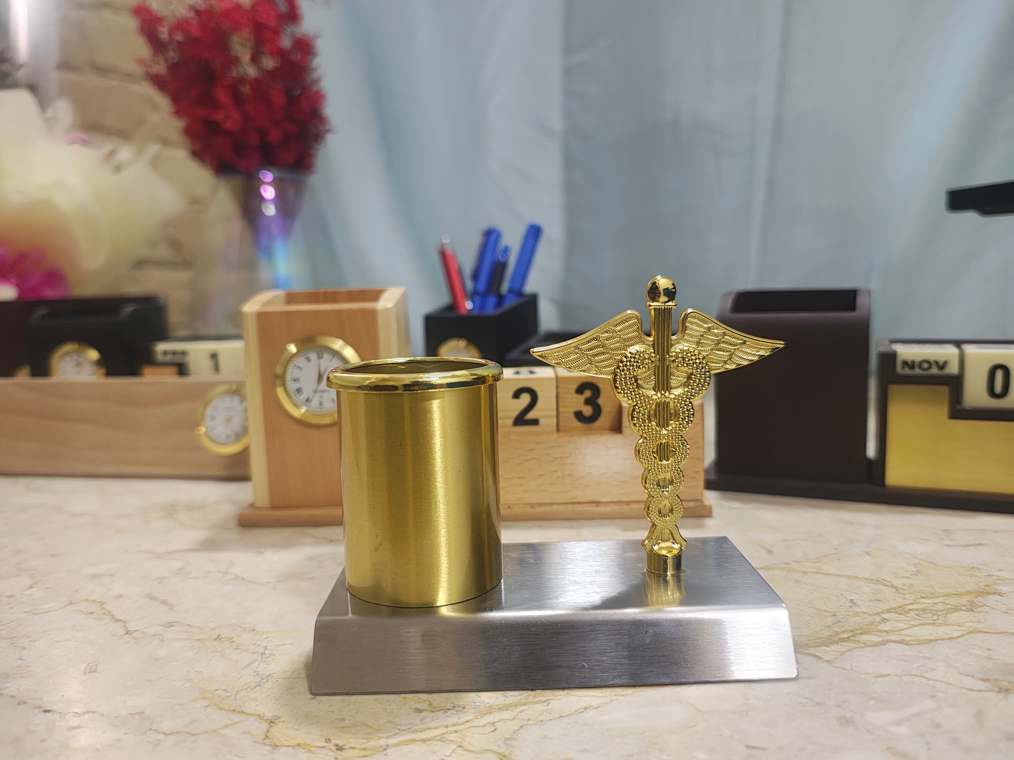 MEtal pen Stand For Doctors ( Code 324 )